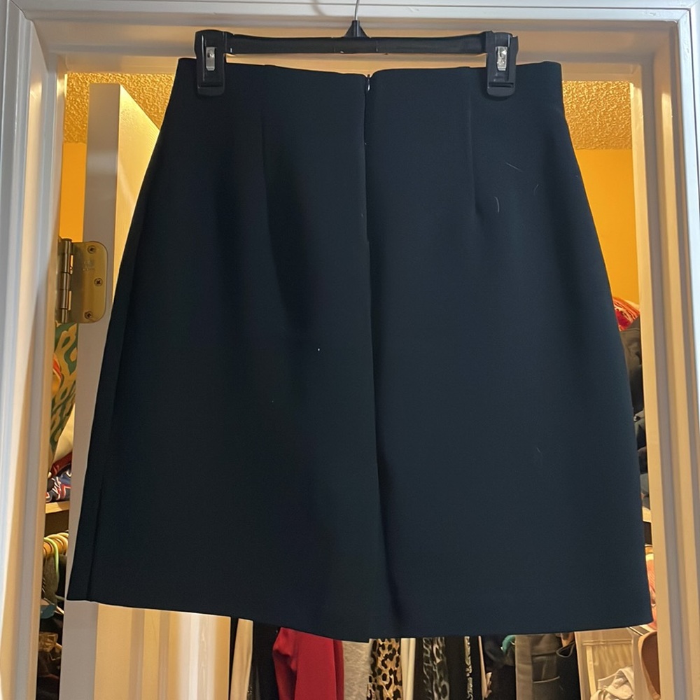 2 skirts - Picture 5 of 7